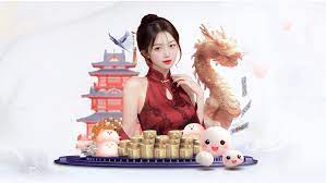 曾单场进利物浦四球！44岁阿尔沙文近照：与友人聚餐举杯